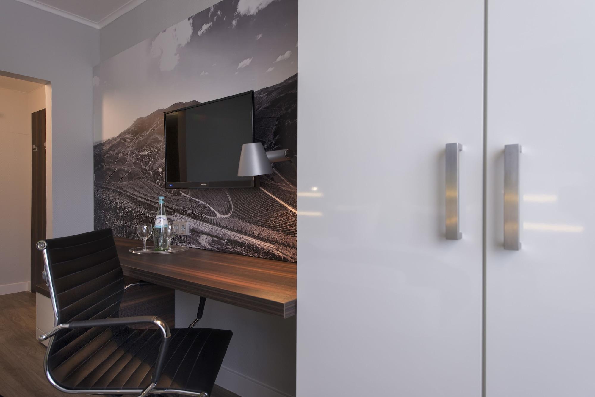 ibis Styles Offenburg City Exterior foto