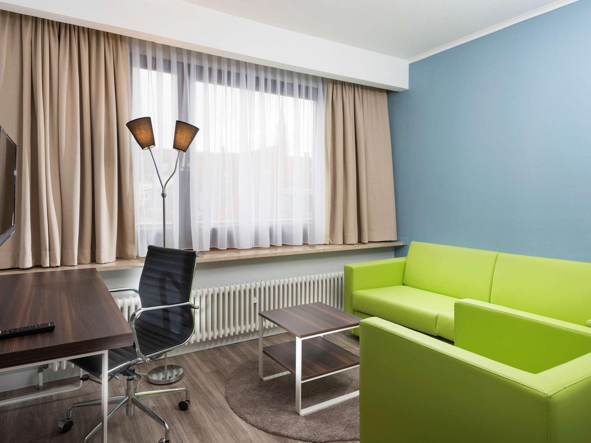 ibis Styles Offenburg City Exterior foto
