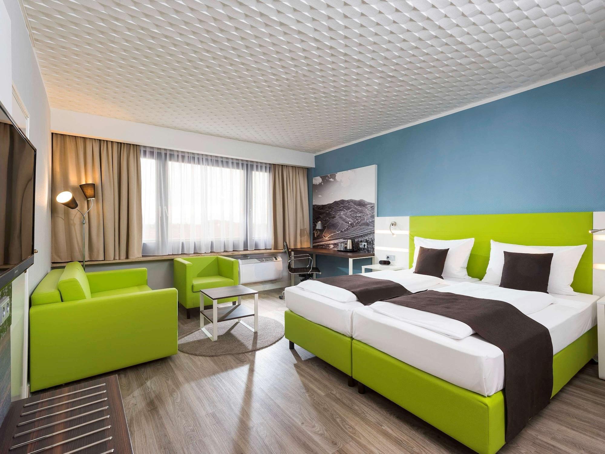 ibis Styles Offenburg City Exterior foto